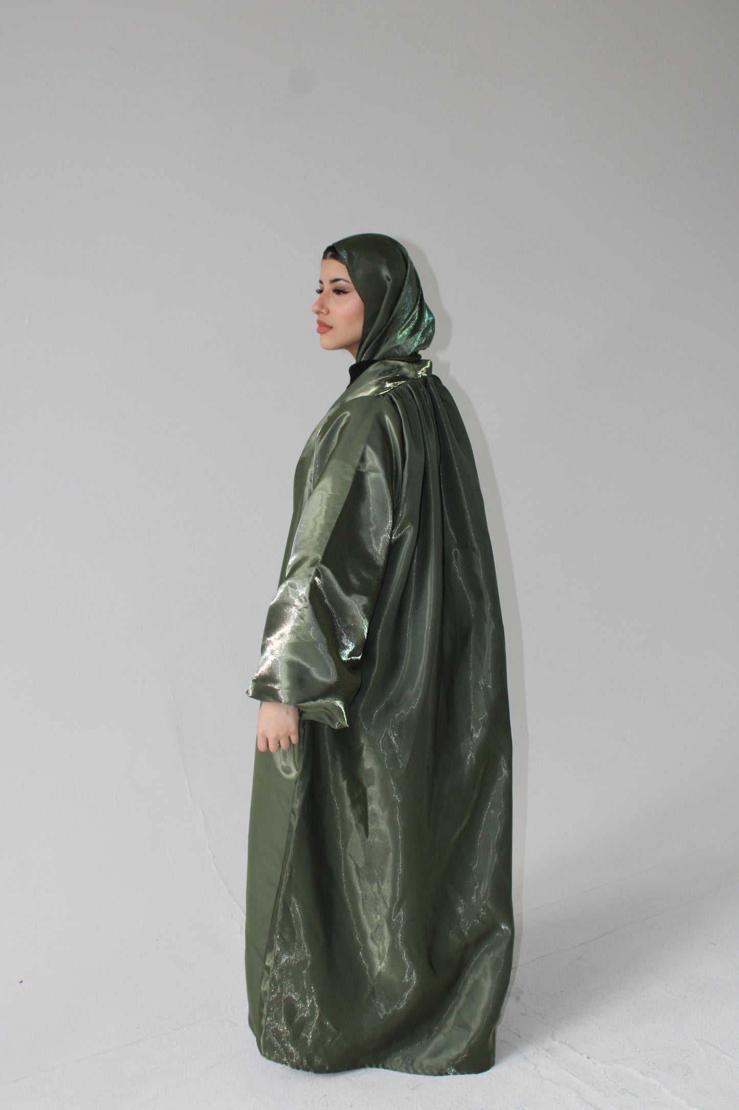 GREEN PUFF ABAYA